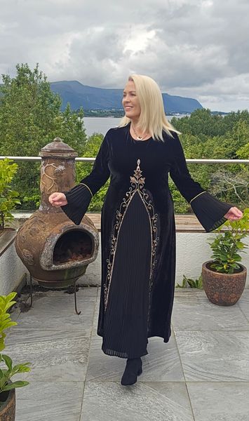 ALVA VELVET DRESS - black - 1 oktober levering
