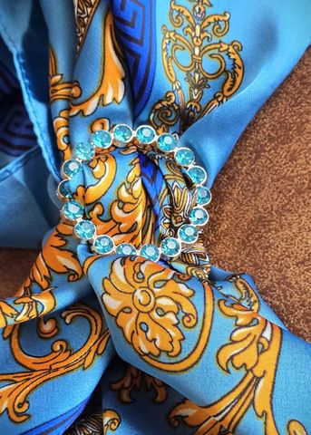 Hovedbilde SKJERFRING MED RHINESTONES - turkis