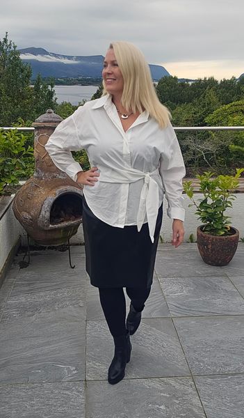 SELENE STRETCH SKIRT – FAUX LEATHER - black - ca 5 oktober levering