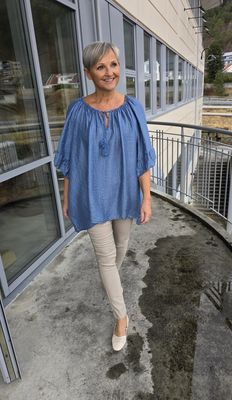 Hovedbilde MATERA BLOUSE ( ezm25302 )  – JEANS BLUE