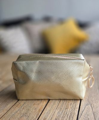 Hovedbilde THE SECRET BAG - SMINKEPUNG - gold