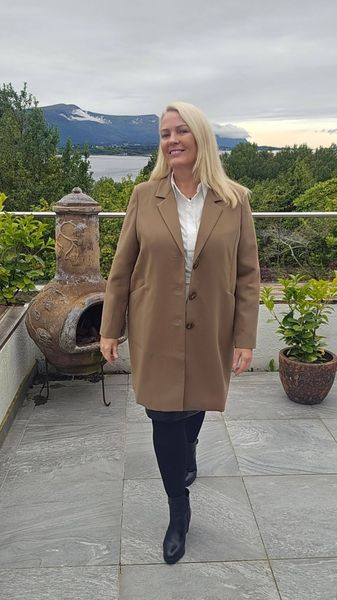 AVA LONG BLAZER - camel - ca.10 oktober