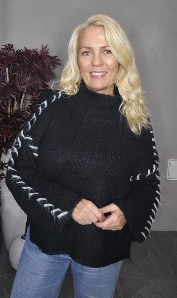 SNUGGLE STITCH KNIT - ( genser 6634 ) - black