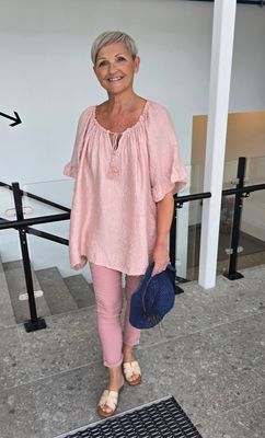Hovedbilde MATERA BLOUSE ( ezm25302 )  – PINK