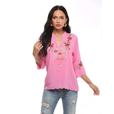 Hovedbilde VIETRI BLOUSE – PINK & FLORAL EMBROIDERY