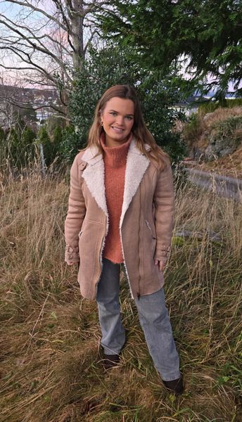 Sienna Coat – By Sorthe 