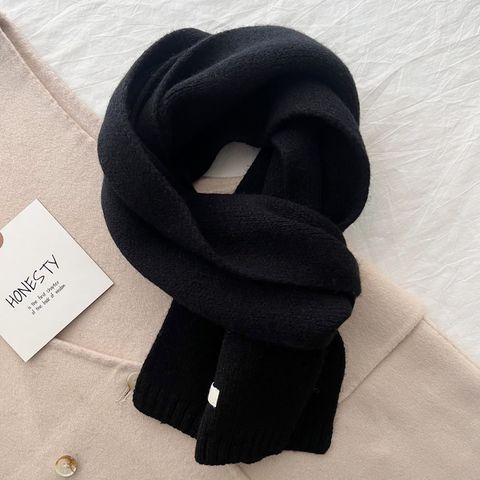 Hovedbilde NELIA WOOL SCARF – 100 % ull - black