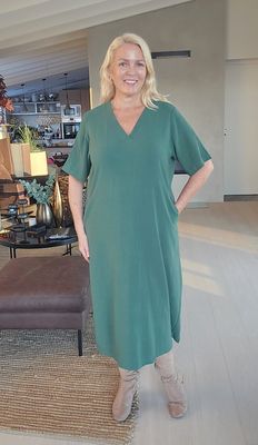 Hovedbilde Nelly V-Neck – Long (120 cm)&nbsp;- green - ca. ...