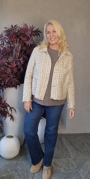 SHOP THE LOOK - Oui genser/jakke + sminketips