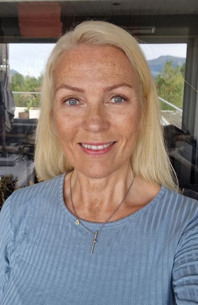 SHOP THE MAKEUP LOOK - SMINK DEG MER V&Aring;KEN
