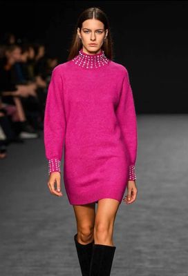 Hovedbilde Pearl Knit Dress - Fushia - (2357-3433/2013) - ...