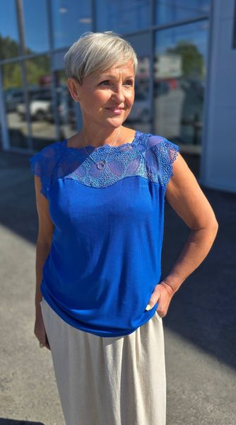 FEMME LACE TOP (BSQ6290)&nbsp;- royal blue