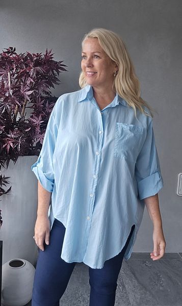 LIVIA SHIRT ( hf26020 ) - light blue