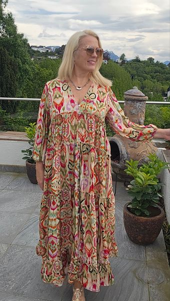 Alexandra Flow Dress - Multicolour - ca.1 juli levering