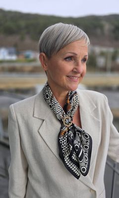 Hovedbilde ZELIE SILK SCARF (rs08) – BLACK, CREAM & ...